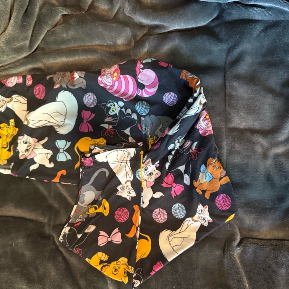 Disney Black Leggings with Colorful Cat Print